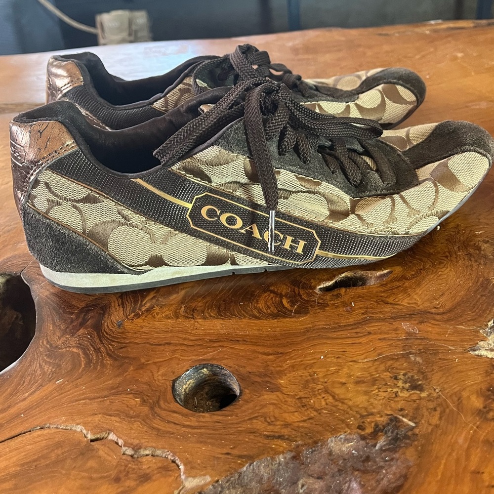 Y2K Coach Hilary Signature Canvas Sneakers Women’s Size 7.5